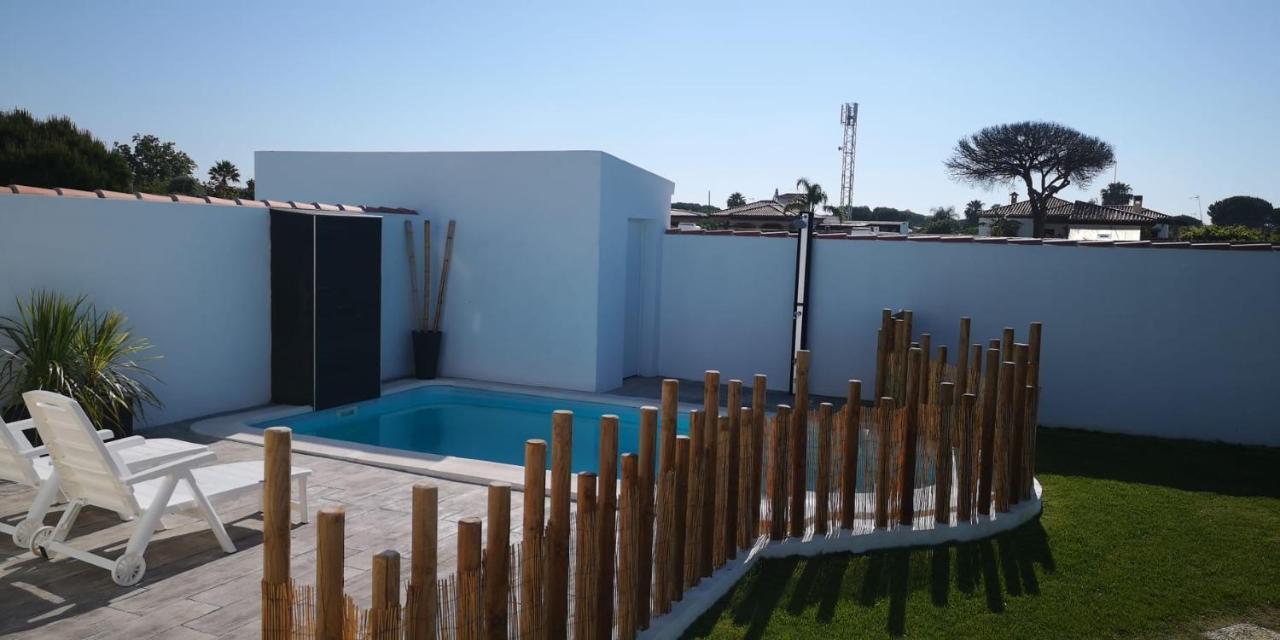 Palapa Beach , Chalet Con Piscina Privada Y Muy Cerca Del Mar Chiclana de la Frontera Exterior photo